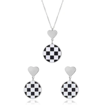 Новое Эмалированное Черно-Белое ожерелье с подвеской в виде шахматной доски, Набор сережек для женщин, Позолоченное колье из нержавеющей стали, Женское ожерелье